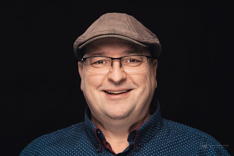 Die schönsten Lieder und Geschichten von HERMANN VAN VEEN